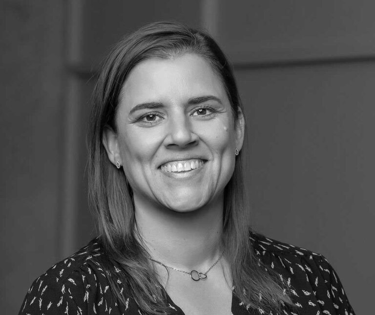 Headshot of Ashley Pinedo-Carlson