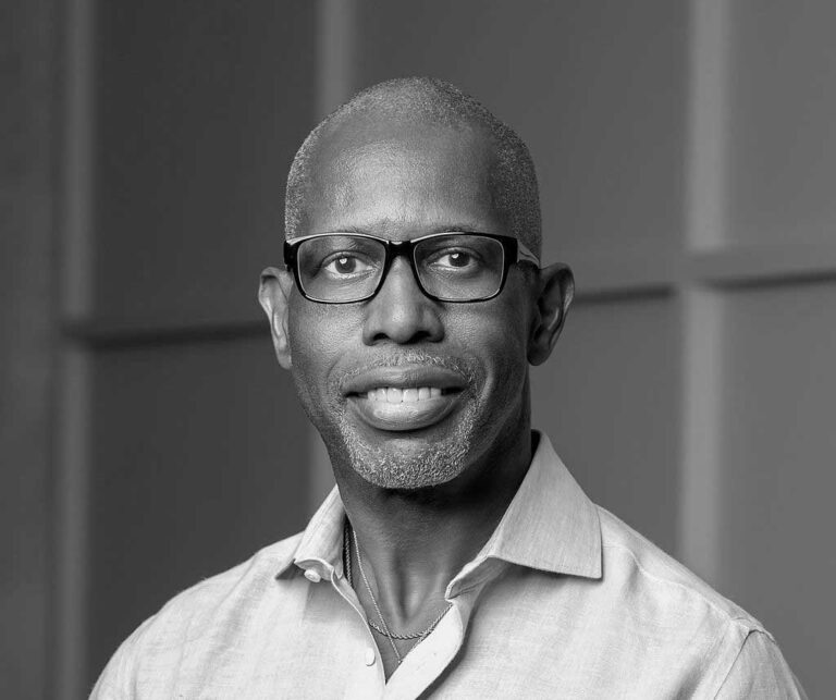 Headshot of Cedric Harmon