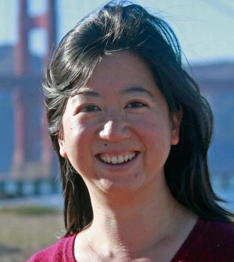 Headshot of Cindy Kang