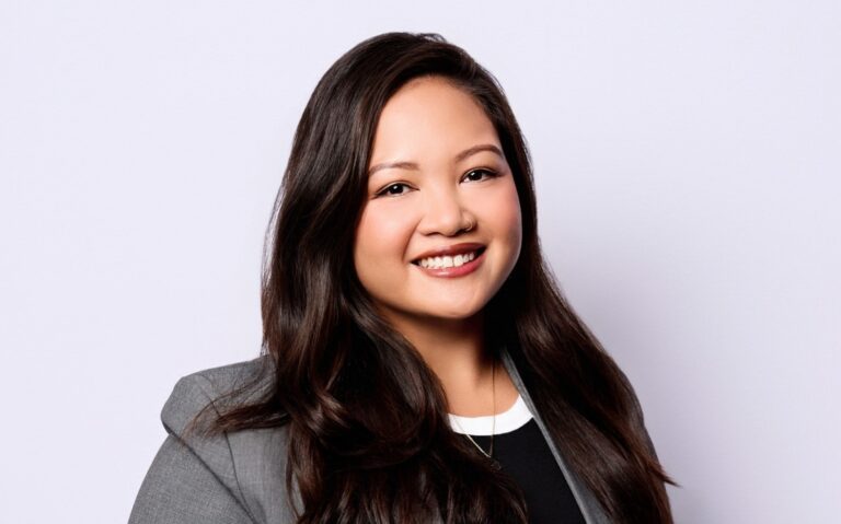 Headshot of Kim Navoa