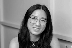 Headshot of monna wong