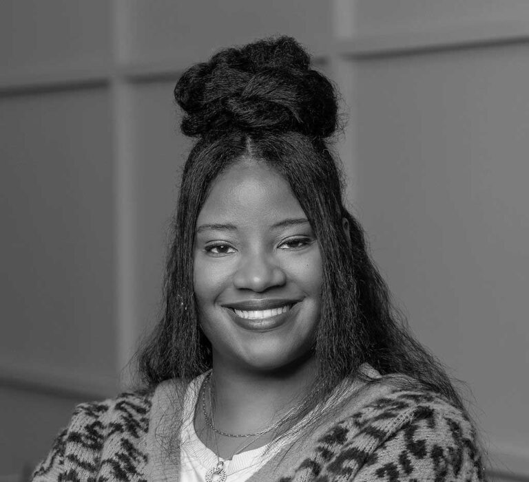 Headshot of Tamara Osivwemu